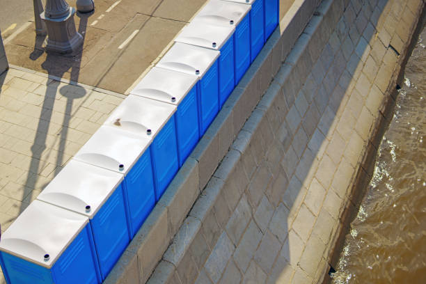 Types of Portable Toilets We Offer in Schiller Park, IL